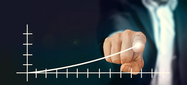 أفضل الأدوات لتعزيز إنتاجيتك في العمل اليومي