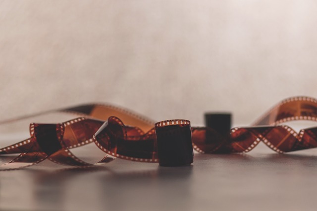 السينما والثقافة: كيف تعكس الأفلام المجتمعات؟
