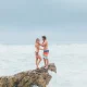 كيف تؤثر العولمة على تصورنا للعلاقات العاطفية؟