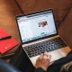 كيف تعثر على وظيفة في الخارج: نصائح للباحثين عن عمل