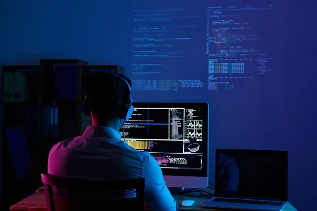 كيف تبني محفظة مشاريع مهنية كمطور برمجيات مبتدئ؟