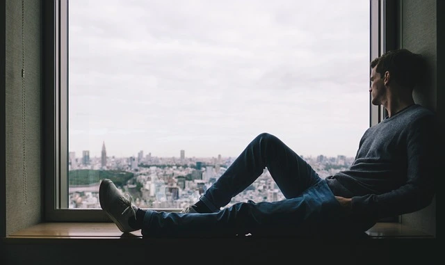 تأثير السينما على الفكر النقدي للشباب