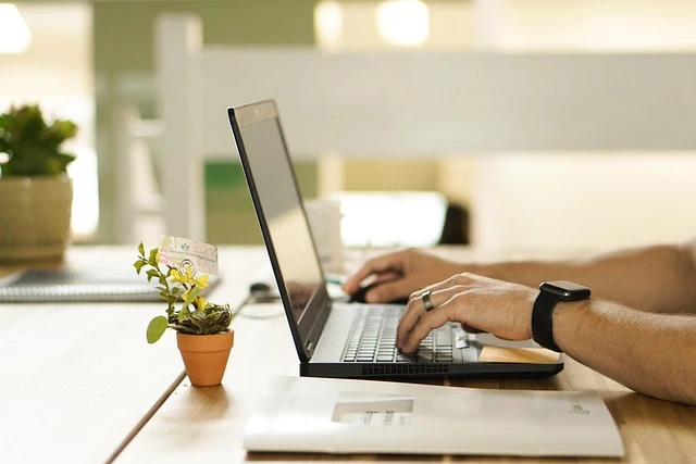 كيفية إدارة حساباتك البنكية بطرق آمنة عبر الإنترنت
