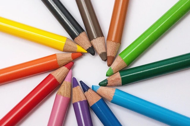 أفضل المواقع لتعزيز مهاراتك في التصميم الجرافيكي
