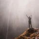 استكشاف الشلالات الرائعة في إندونيسيا