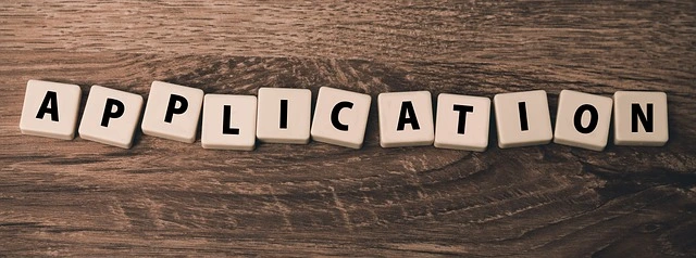 كيف تتجاوز التحديات التي تواجهها أثناء البحث عن عمل؟
